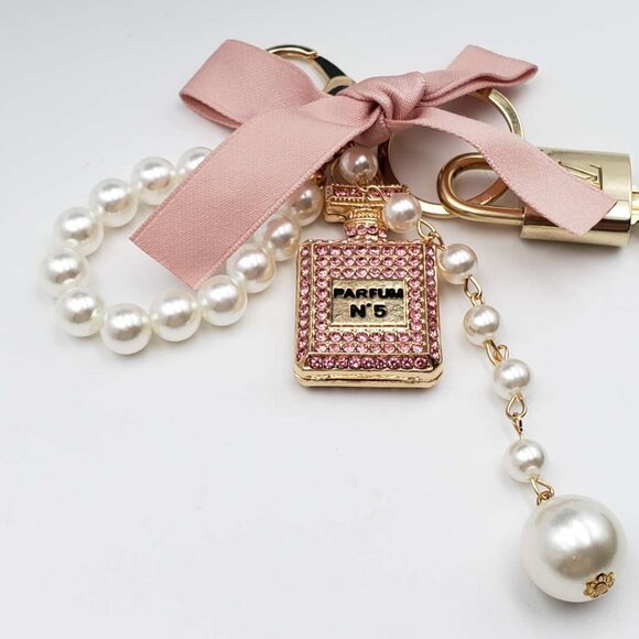 Authentic Louis Vuitton Lock & Key with unbranded Bagcharm, Keycharm, Keychain - Picture 6 of 8